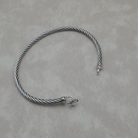 David Yurman 3mm Cable Fleur de Lis Bracelet with 18K Gold Hook Clasp - Picture 4 of 6